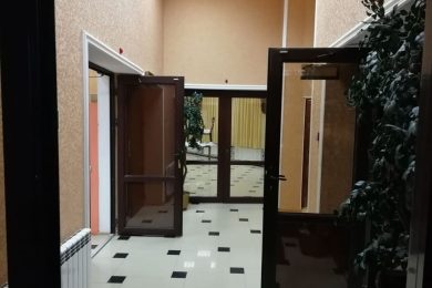 Предлагаем к аренде помещение свободного назначения, общей площадью 340 м² в отдельно стоящем здание напрямую от Собственника._8