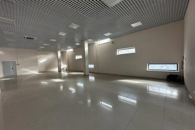 Предлагаем к аренде торговое помещение площадью 150 м², по ул. 1-го Мая д. 210. Напрямую от собственника._5