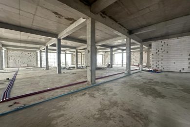 Предлагаем к аренде Торговый Центр общей площадью 3500 м² всего 3эт, по ул. Шевцова на Земельном участке 55сот. Напрямую от Собственника._21