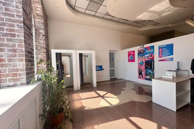 Предлагаем к аренде помещение свободного назначения на первом этаже, общей площадью 80 м², по ул. Горького 113. Напрямую от Собственника._4