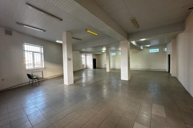 Предлагаем к аренде помещение свободного назначения на 3ем этаже, общей площадью 144 м², по ул. Селезнева. Напрямую от Собственника._5