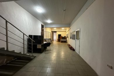 Предлагаем к аренде помещение свободного назначения на 3ем этаже, общей площадью 144 м², по ул. Селезнева. Напрямую от Собственника._9