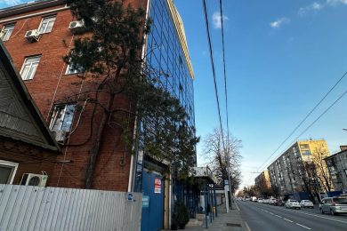 Предлагаем к аренде помещение свободного назначения на 3ем этаже, общей площадью 144 м², по ул. Селезнева. Напрямую от Собственника._1