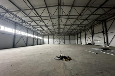 Предлагаем к аренде складское помещение на охраняемой территории общей площадью 1500 м². Напрямую от Собственника._4