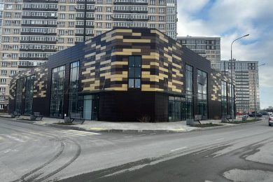 Предлагаем к аренде торговое помещение площадью 900кв.м на 2ом этаже в Торговом Центре общей площадью 1800 м², по ул. Солнечной д. 2. Напрямую от Собственника._1