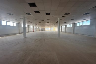 Предлагаем к аренде помещение свободного назначения на 2-ом этаже, общей площадью 1000 м², по ул. Сиверса 12 Е. Напрямую от Собственника._8