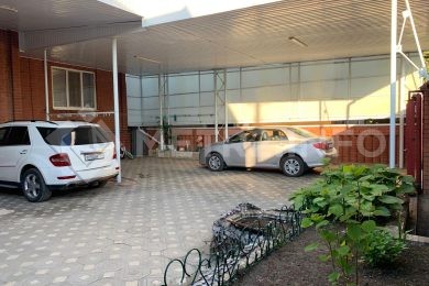 ПРЕДЛАГАЕМ К ПРОДАЖЕ  ДОМ 270 КВ.М. НА УЧАСТКЕ 5 СОТОК, РАЙОН 9 ЛИНИИ._47