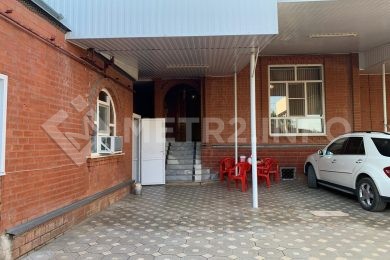 ПРЕДЛАГАЕМ К ПРОДАЖЕ  ДОМ 270 КВ.М. НА УЧАСТКЕ 5 СОТОК, РАЙОН 9 ЛИНИИ._48