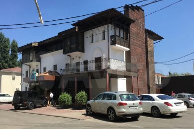 Предлагаем к аренде помещение свободного назначения , общей площадью 935 м², в городе Краснодаре по ул. Красная 184/2 . Напрямую от Собственника._3