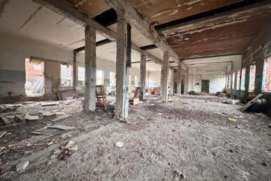 Предлагаем к аренде помещение свободного назначения , общей площадью 1000 м², по ул. Российская, 259. Напрямую от Собственника_6