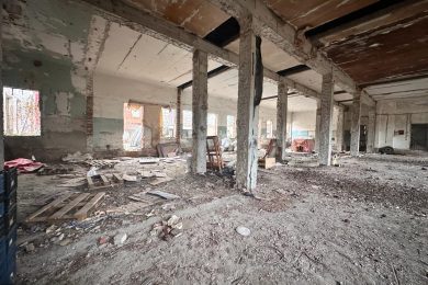 Предлагаем к аренде помещение свободного назначения , общей площадью 1000 м², по ул. Российская, 259. Напрямую от Собственника_7