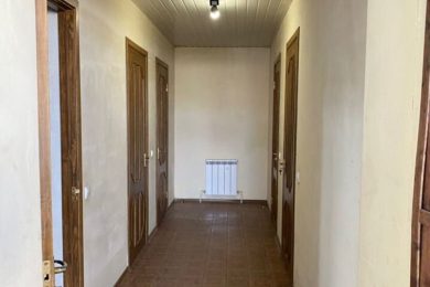 Предлагаем к продаже пpoизвoдcтвeннo- складскoe помeщeние, общей площадью 1100 м², на 20 сот. Напрямую от Собственника._18