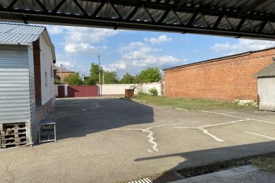 Предлагаем к продаже пpoизвoдcтвeннo- складскoe помeщeние, общей площадью 1100 м², на 20 сот. Напрямую от Собственника._4