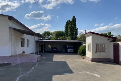 Предлагаем к продаже пpoизвoдcтвeннo- складскoe помeщeние, общей площадью 1100 м², на 20 сот. Напрямую от Собственника._30