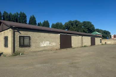 Предлагаем к аренде  производственно-складское помещение общей площадью 370 м² напрямую от собственника, без комиссии  по адресу г.Армавир ул. Тоннельная, 6._3