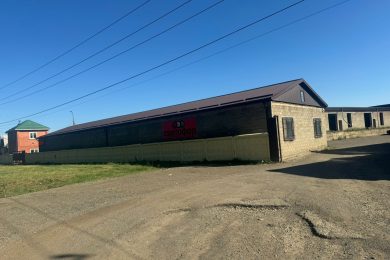 Предлагаем к аренде  производственно-складское помещение общей площадью 370 м² напрямую от собственника, без комиссии  по адресу г.Армавир ул. Тоннельная, 6._1