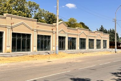 Предлагаем к аренде помещение свободного назначения площадью 330 м² , по адресу: г. Армавир, ул. Лавриненко, д. 2 А. На прямую от собственника. Без комиссии._6