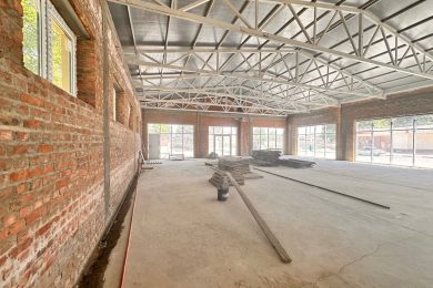 Предлагаем к аренде помещение свободного назначения площадью 330 м² , по адресу: г. Армавир, ул. Лавриненко, д. 2 А. На прямую от собственника. Без комиссии._9