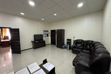 Предлагаем к аренде офисное помещение на 2 этаже, общей площадью 79 м², по ул. Ставропольская. Напрямую от Собственника._5