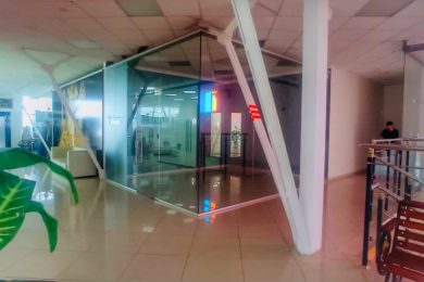 Предлагаем к аренде помещения в торговом центре на 4-ом этаже площадью 20 м², по ул. Мира, 24б, напрямую от собственника._12