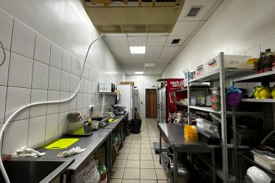 Предлагаем к аренде 2-х этажное помещение свободного назначения площадью 624 м², по ул. Тургенева, 296а, напрямую от собственника. БЕЗ КОМИССИИ_12