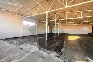 Предлагаем к аренде помещение свободного назначения, площадью 186 м² по ул. Железнодорожной 72. Без комиссии напрямую от собственника._3