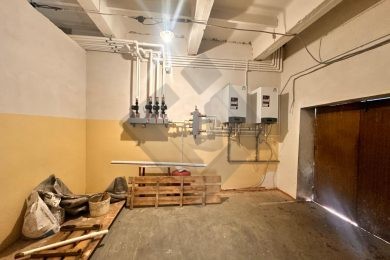 Предлагаем к аренде помещение свободного назначения площадью 220 м² по ул. Карла маркса, напрямую от собственника._13