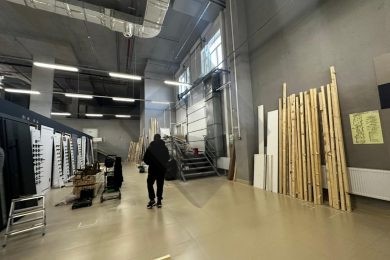 Предлагаем к аренде помещение свободного назначения на 1-ом этаже, общей площадью от 1000 до 10000 м², по ул. просп. Сиверса, 23. Напрямую от Собственника._7