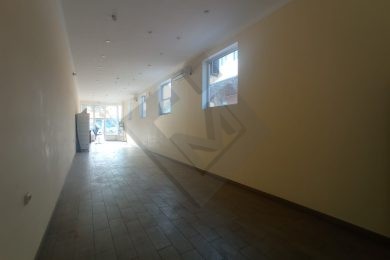 Предлагаем к аренде торговое помещение по ул. Урицкого д.1, площадью 87 м², напрямую от Собственника._7