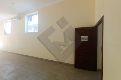 Предлагаем к аренде торговое помещение по ул. Урицкого д.1, площадью 87 м², напрямую от Собственника._8