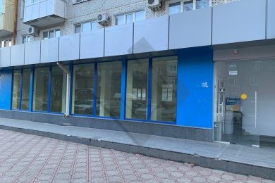 Предлагаем к аренде торговое помещение площадью 270 м² по ул. Шмидта д. 9  напрямую от собственника. БЕЗ КОМИССИИ_1