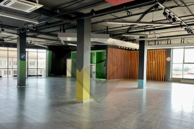 Предлагаем к аренде помещение свободного назначения общей площадью 436.5 кв.м. по ул. Уральская 87 А, напрямую от Собственника._4