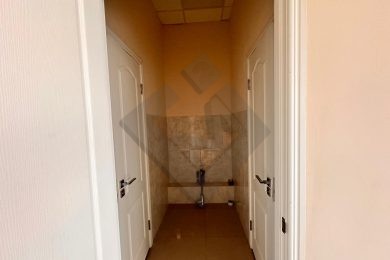 Предлагаем к аренде помещение свободного назначения общей площадью 220 м² на 2ом этаже с возможностью увеличения до 440 м² этаже, по ул. имени В.М. Комарова, 22, напрямую от Собственника._13