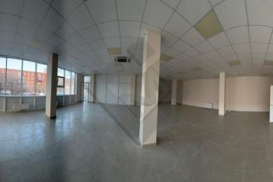 Предлагаем к аренде помещение свободного назначения общей площадью 220 м² на 2ом этаже с возможностью увеличения до 440 м² этаже, по ул. имени В.М. Комарова, 22, напрямую от Собственника._16