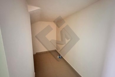 Предлагаем к аренде помещение свободного назначения общей площадью 220 м² на 2ом этаже с возможностью увеличения до 440 м² этаже, по ул. имени В.М. Комарова, 22, напрямую от Собственника._18