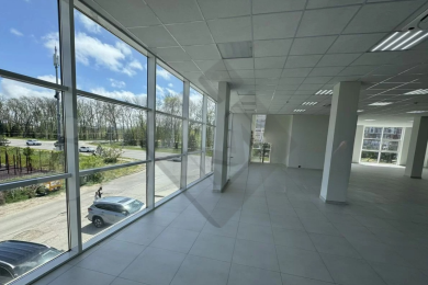 Предлагаем к аренде помещение свободного назначения, общей площадью 750 м² , по ул. Восточная 30 г. Анапа. Напрямую от Собственника._5