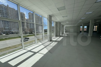 Предлагаем к аренде помещение свободного назначения, общей площадью 750 м² , по ул. Восточная 30 г. Анапа. Напрямую от Собственника._7