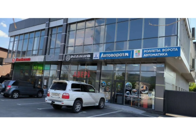 Предлагаем к аренде  торговую площадь в г. Новороссийске по ул.Ленина 126, общей площадью 730 м², напрямую от собственника._0