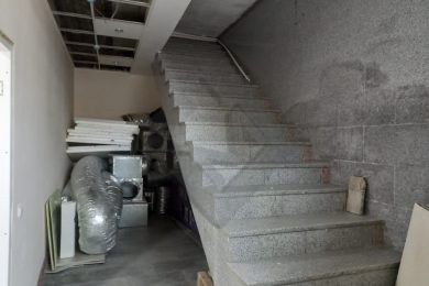 Пpeдлaгaeм к аренде  пoмещениe свободного назначения на 1 этаже общей плoщадью 183 м², по ул. Кирова д.58. Напрямую oт Сoбственникa, БЕЗ КОМИССИИ_10