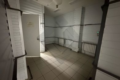 Предлагаем к аренде торговую площадь в г. Геленджике по Геленджикский пр-т, 66, общей площадью 510 м², напрямую от собственника._2