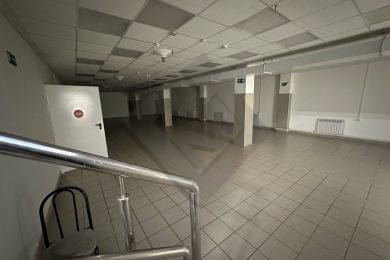 Предлагаем к аренде торговую площадь в г. Геленджике по Геленджикский пр-т, 66, общей площадью 510 м², напрямую от собственника._5