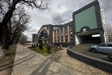 Предлагаем к аренде торговую площадь в г. Новороссийске по ул. Анапское ш., 41А, общей площадью 1200 м², напрямую от собственника._3