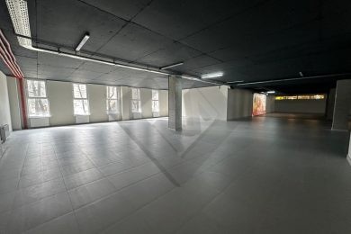 Предлагаем к аренде торговую площадь в г. Новороссийске по ул. Анапское ш., 41А, общей площадью 1200 м², напрямую от собственника._24