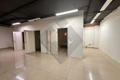 Предлагаем к аренде помещение свободного назначения в цокольном этаже общей площадью 760 м², по ул. Московская д.137, напрямую от собственника._16