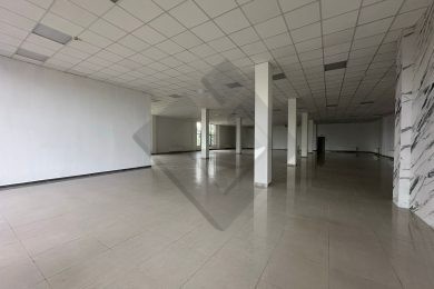 Предлагаем в аренду помещение площадью 500 м² на втором этаже в отдельно стоящем здании общей площадью 1500 м² по адресу: Уральская, 214/3. Помещение предлагается напрямую от собственника._7