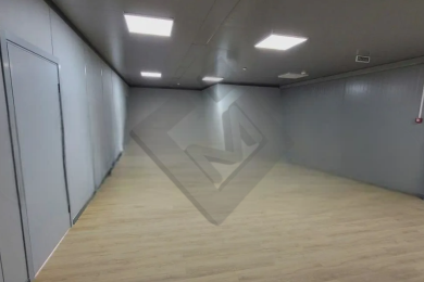 Предлагаем к аренде помещение свободного назначения общей площадью 11402 м² по адресу: г. Краснодар мкр-н имени Петра Метальникова, Тополиная ул., 33. Помещение предлагается напрямую от собственника._11