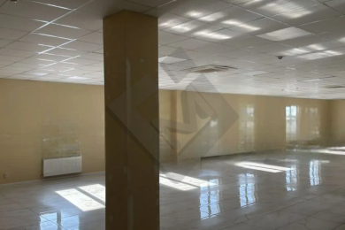 Предлагаем в аренду помещение площадью 293 м² по адресу: г. Краснодар, жилой массив Пашковский, Краевая ул., 10 . Помещение предлагается напрямую от собственника._4