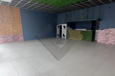 Предлагаем к аренде помещение площадью 150 м² по адресу: г. Краснодар, ул. Кирилла Россинского, 63 . Помещение предлагается напрямую от собственника._4